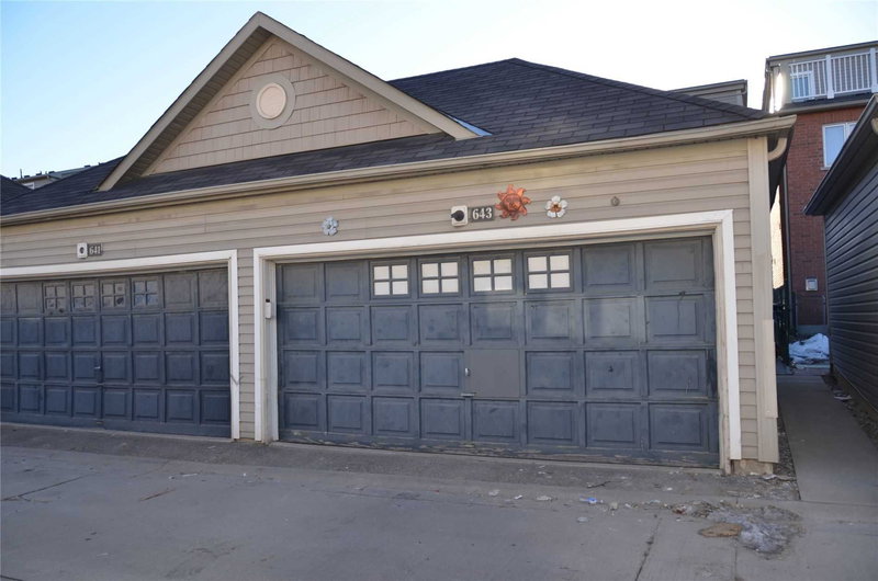 643 Sentinel Rd, Toronto, M3J-0B4 | Image 3