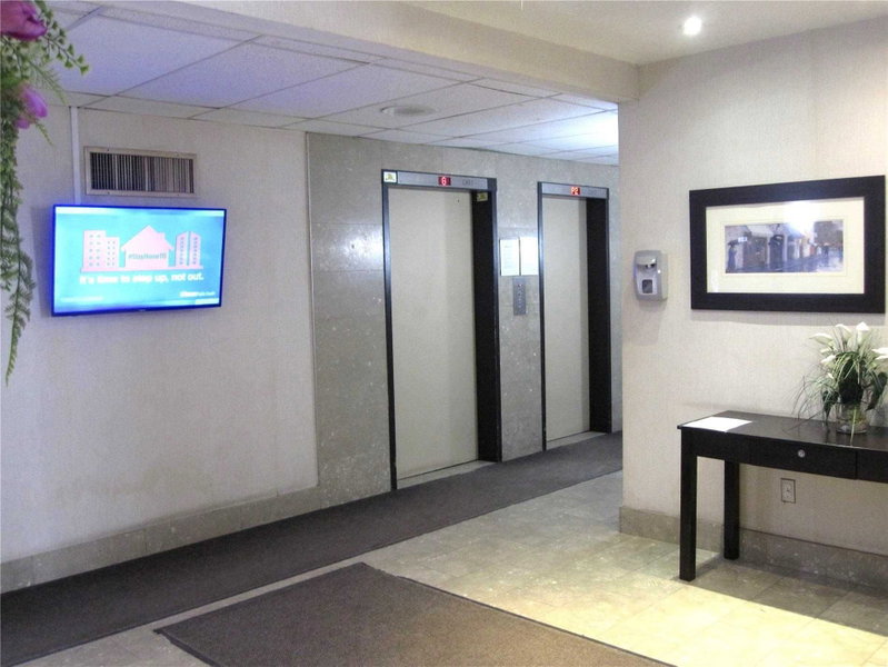 Room2