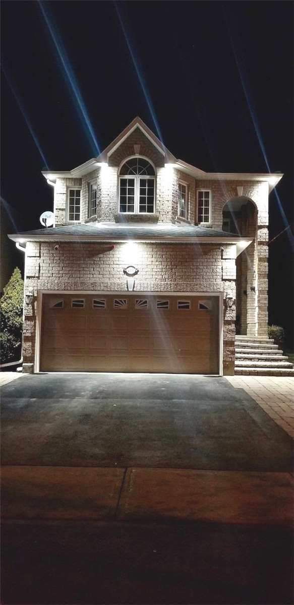 203 Landsbridge St, Caledon, L7E2J6 | Image 2