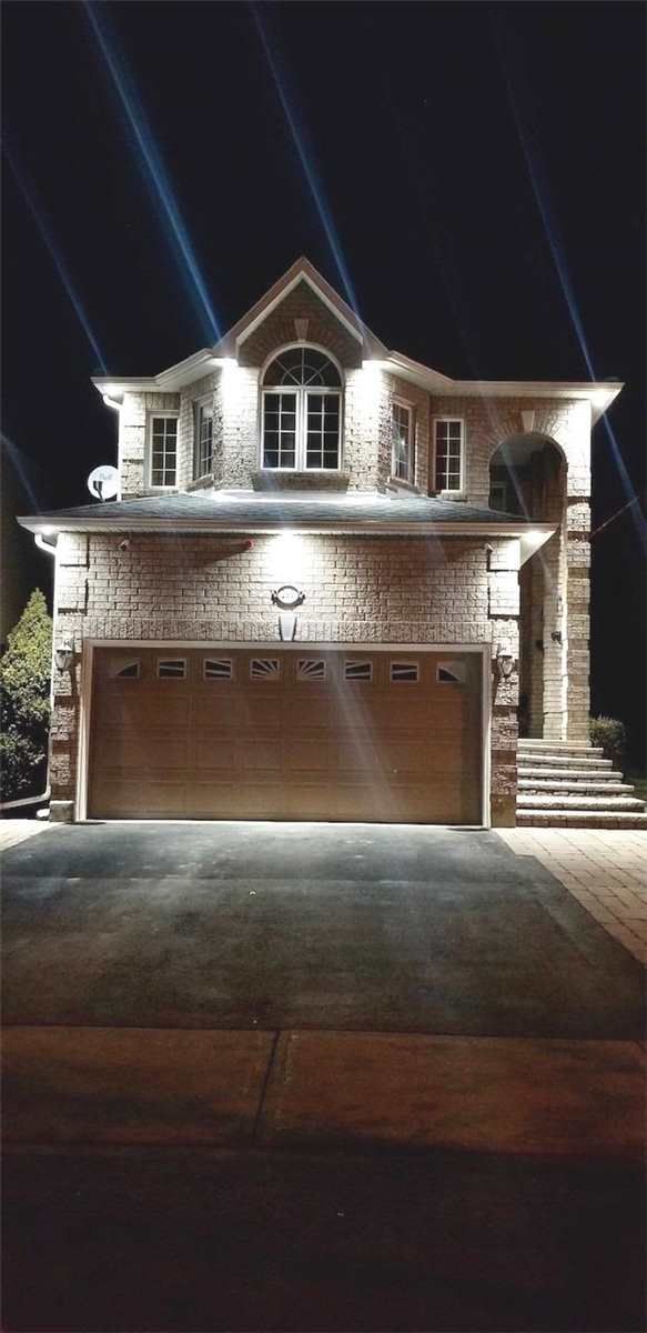 203 Landsbridge St, Caledon, L7E2J6 | Image 3