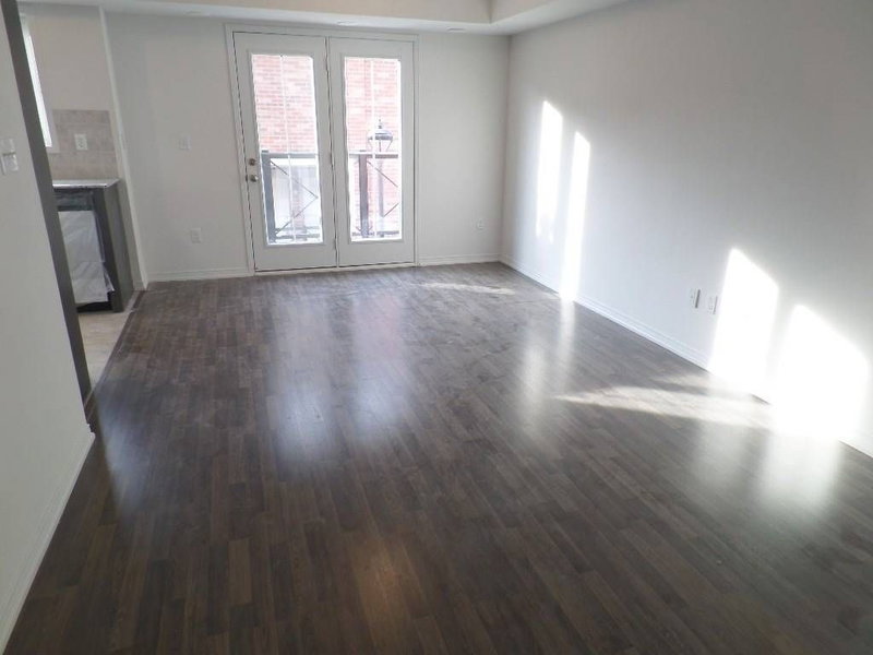 8 - 2472 Post Rd, Oakville, L6H0K1 | Image 2