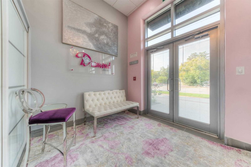 102 - 34 Plains Rd E, Burlington, L7T2B9 | Image 3