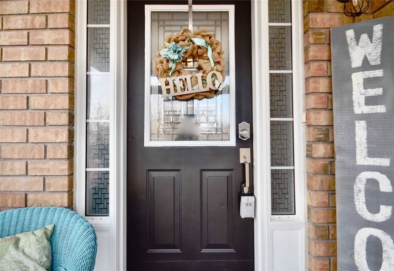 20 Hesketh Crt, Caledon, L7C1C6 | Image 2