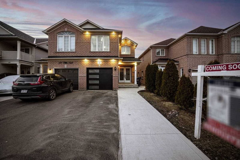 125 Tiller Tr, Brampton, L6X4S9 | Image 3