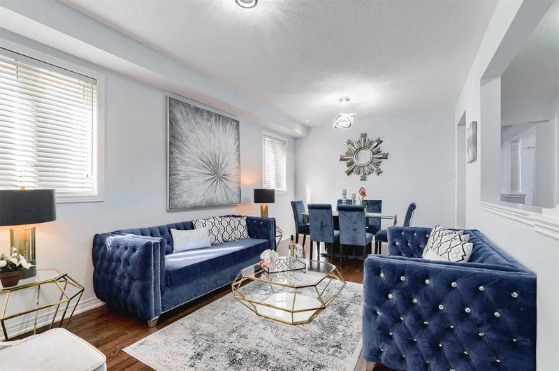 4 Fossil St, Brampton, L6P3G6 | Image 2