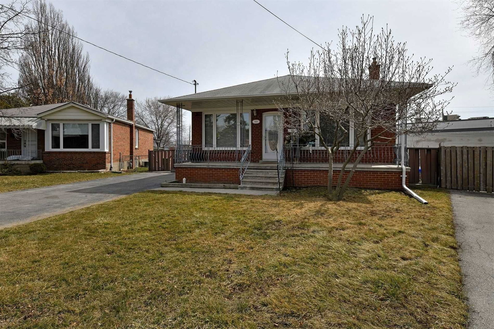 Listing Image 0