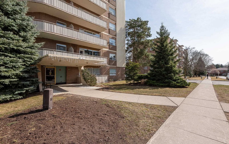504 - 11 Fontenay Crt, Toronto, M9A4W6 | Image 2