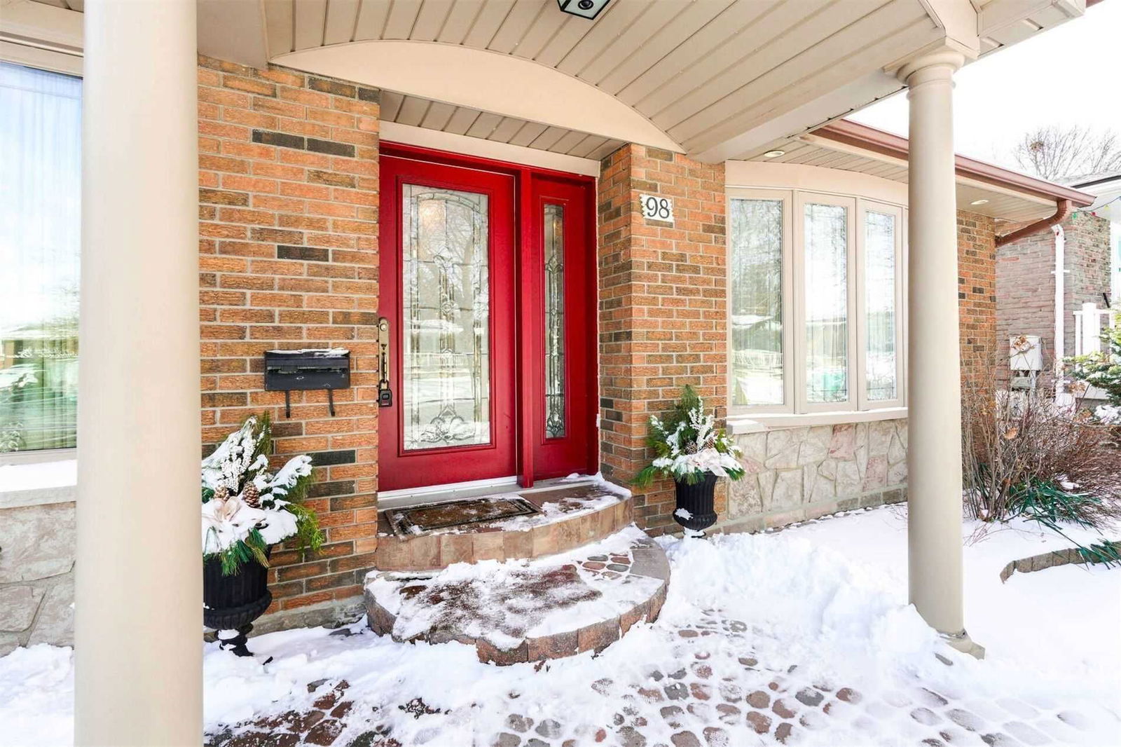 Detached House leased at 98 Ambleside Drive, Brampton, Brampton South, L6Y1B9 - MLS: W5172140