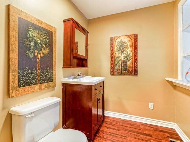 23 Pearl St, Mississauga, L5M1X1 | Image 3