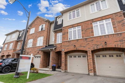 Townhouse sold at 3-1133 Haig Boulevard, Mississauga, Ontario, L5E2M6 - Lakeview - MLS: W5173327