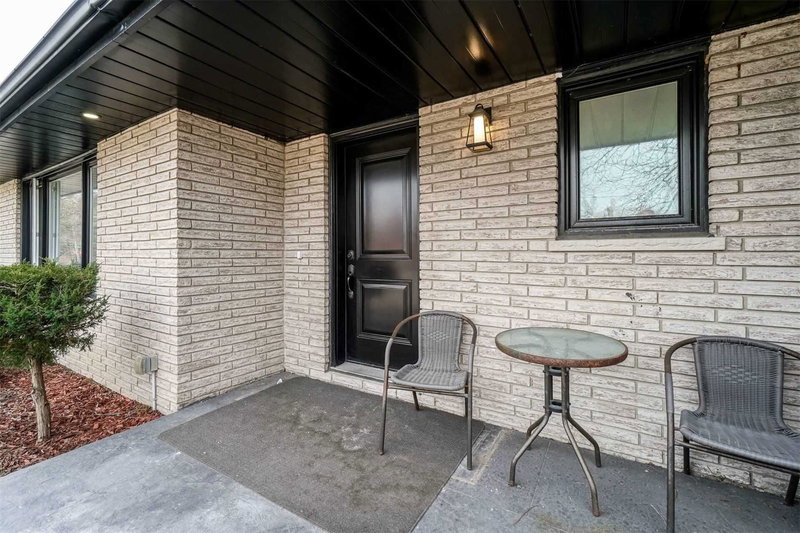 6037 Old Church Rd, Caledon, L7C1H8 | Image 3