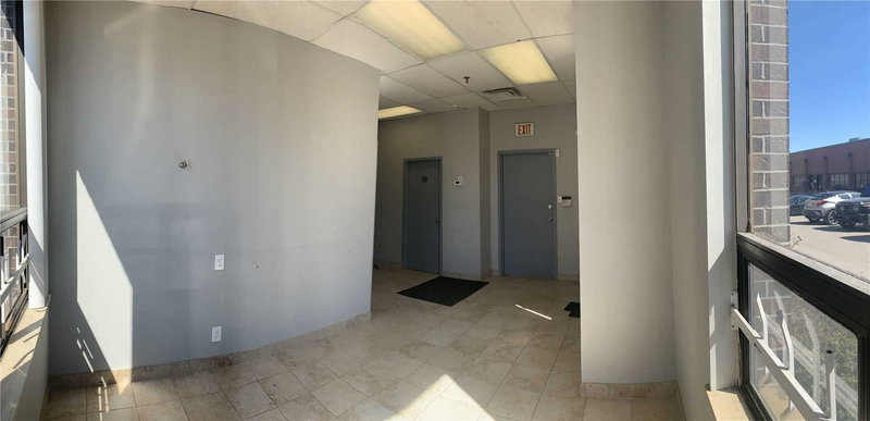 876 Magnetic Dr, Toronto, M3J2C4 | Image 2