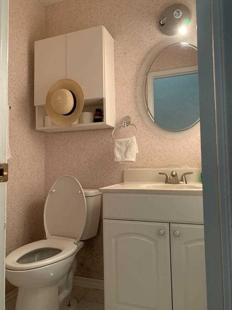 Room2