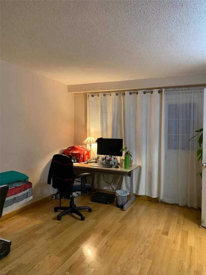 Room2