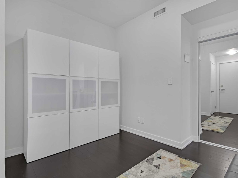 3207 - 4011 Brickstone Mews, Mississauga, L5B0E3 | Image 2