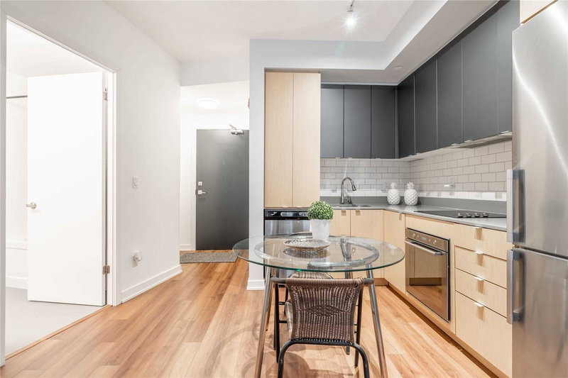 A207 - 5230 Dundas St, Burlington, L7L 0J5 | Image 2