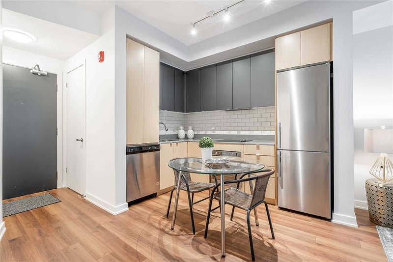 A207 - 5230 Dundas St, Burlington, L7L 0J5 | Image 3