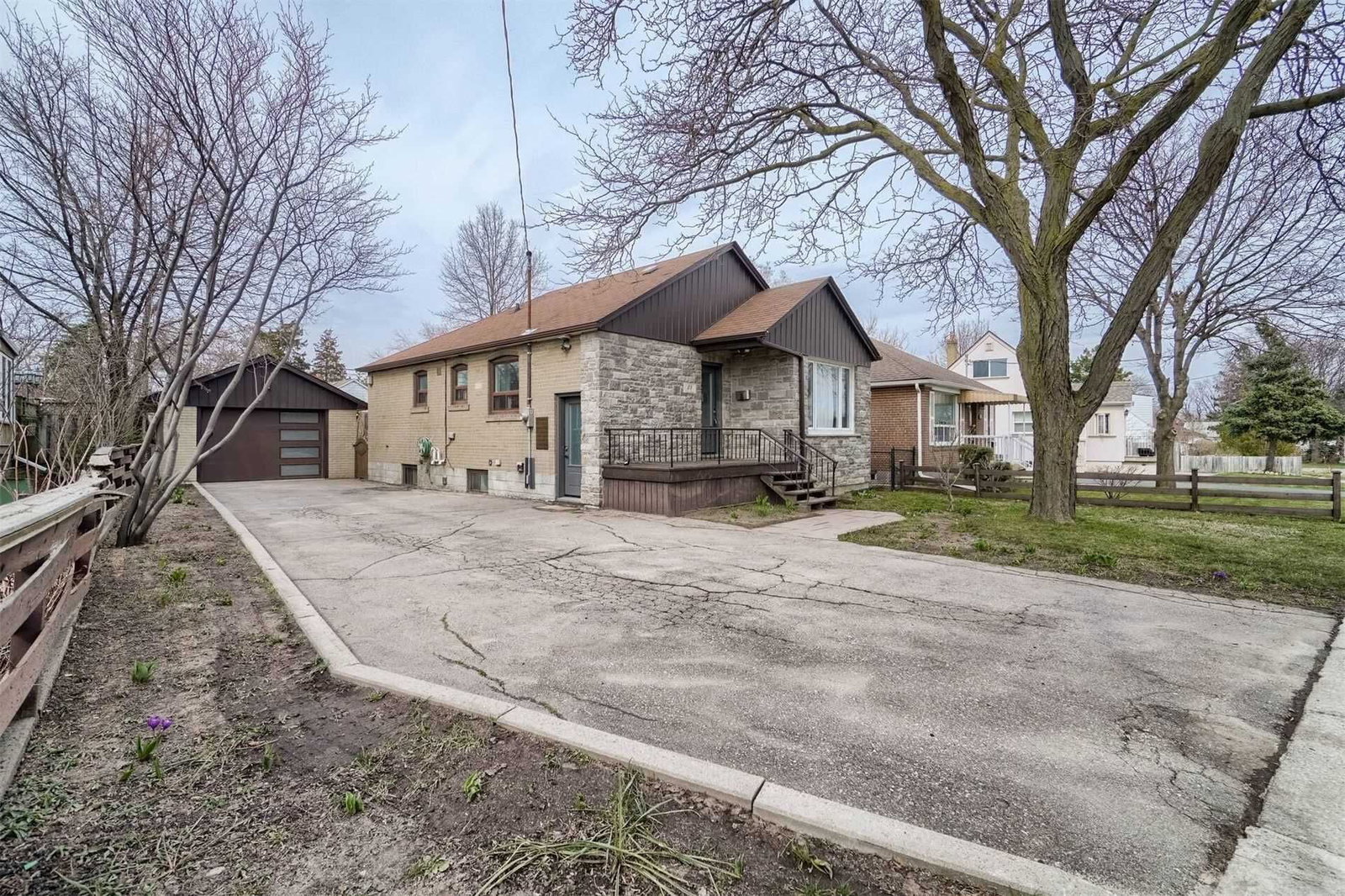 Listing Image 2