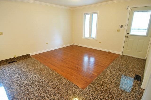 Main - 30 Hearst Circ, Toronto, M6M2T7 | Image 3