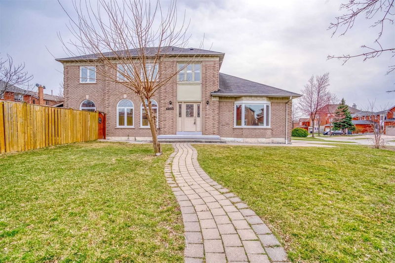 4805 Crystal Rose Dr, Mississauga - East Credit image-0-0