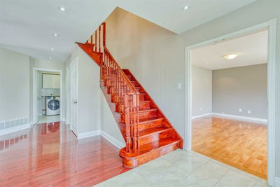 4805 Crystal Rose Dr, Mississauga - East Credit image-0-3