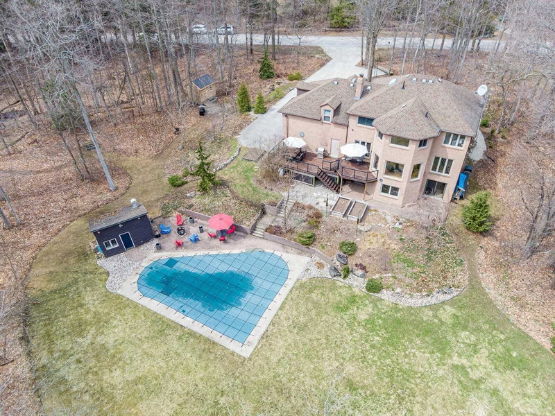 877 The Grange Sdrd, Caledon, L7C0E4 | Image 3