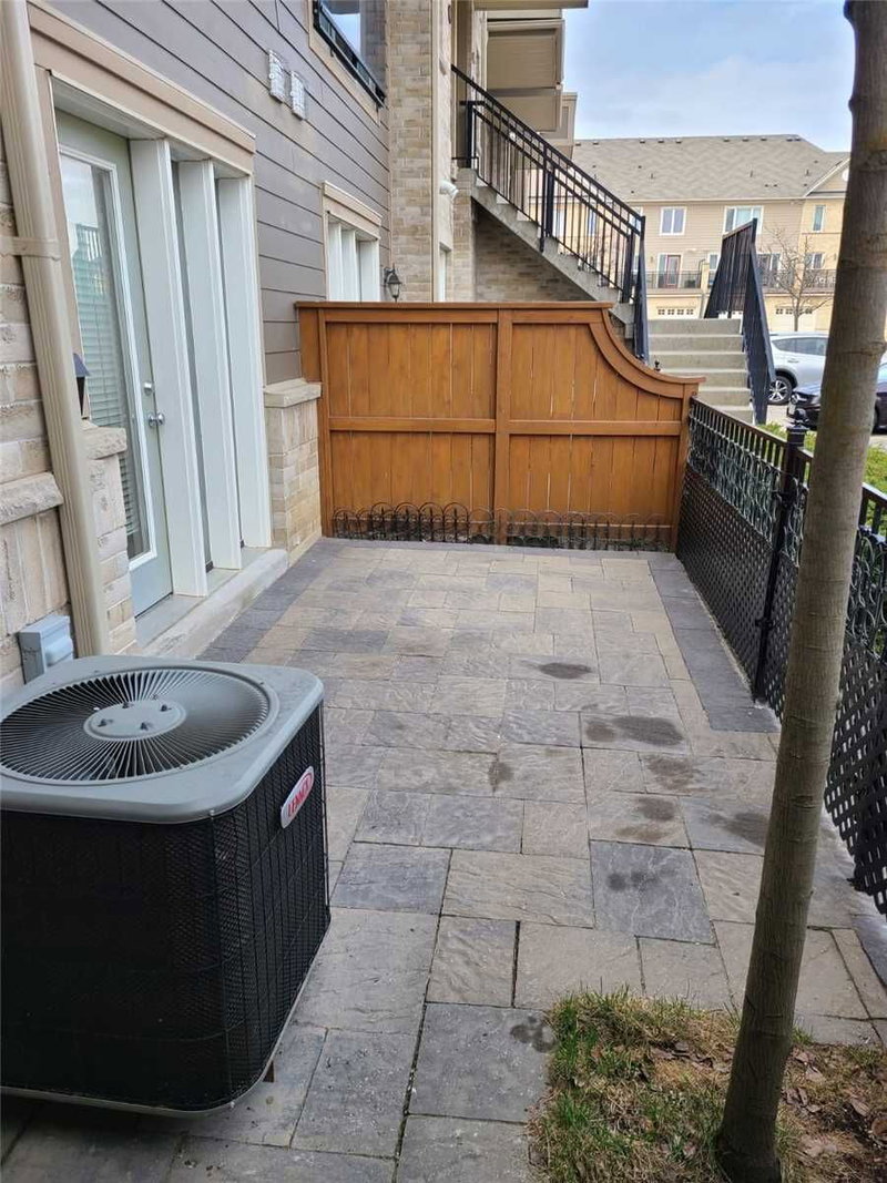 88 - 60 Fairwood Circ, Brampton, L6R0Y6 | Image 3