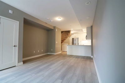 Unit 4 — 3488 Widdicombe Way, Mississauga - Erin Mills image-0-3