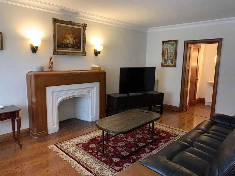 917 Royal York Rd, Toronto, M8Y2V8 | Image 3