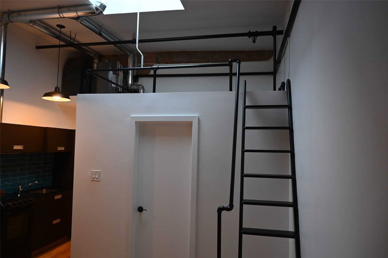 204 - 2480 Dundas St W, Toronto, M6P1W9 | Image 2