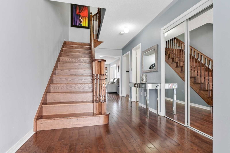 13 Burnstown Circ, Brampton, L6P3M1 | Image 3