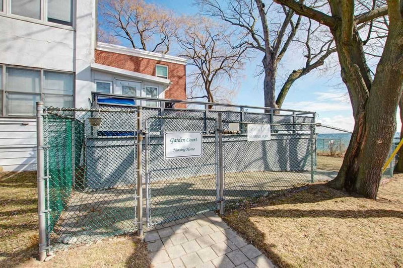 1 Sand Beach Rd, Toronto, M8V2W2 | Image 2