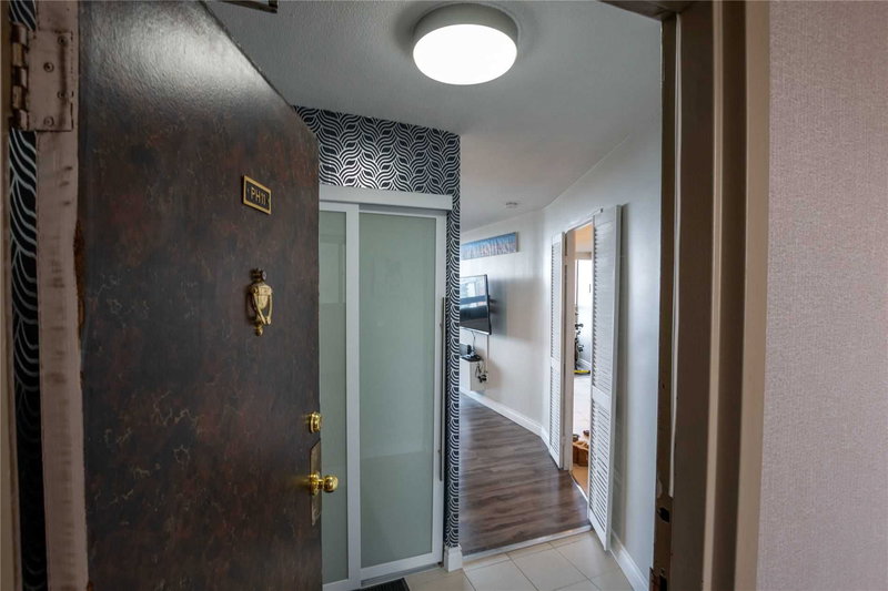 Ph#11 - 11 Wincott Dr, Toronto, M9R2R9 | Image 3