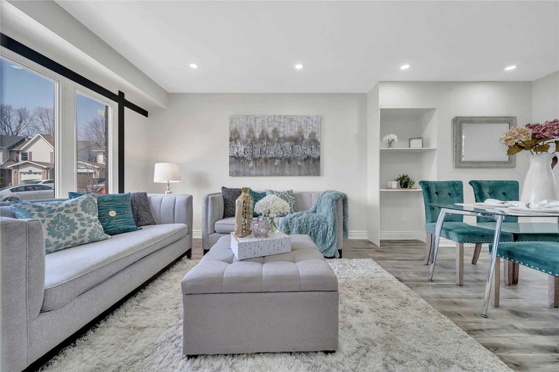 48 Traverston Crt, Brampton, L6Z1C9 | Image 3