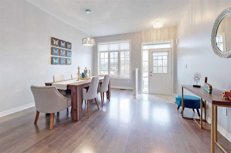 3034 Eighth Line, Oakville, L6H 0S5 | Image 3