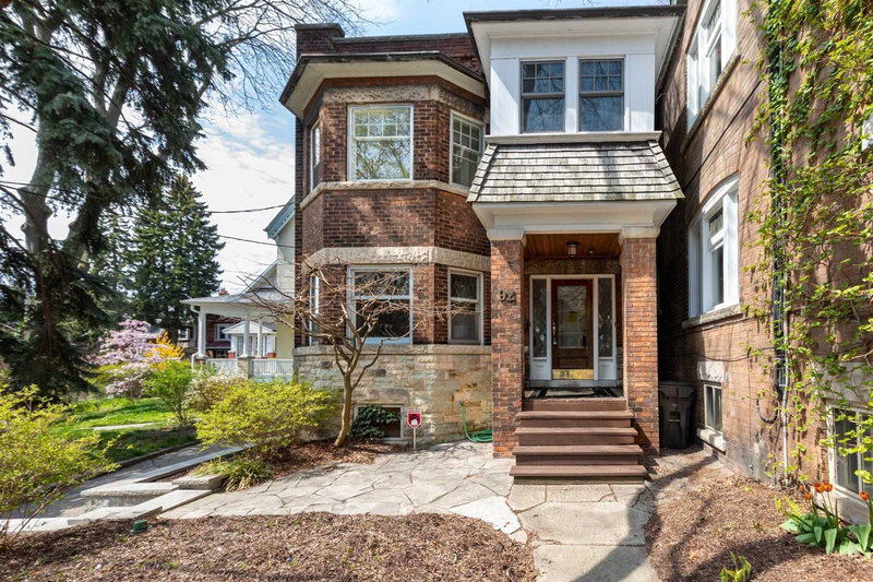 92 Indian Rd, Toronto, M6R2V4 | Image 2