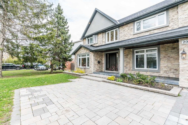 2068 Mississauga Rd, Mississauga, L5H2K6 | Image 2