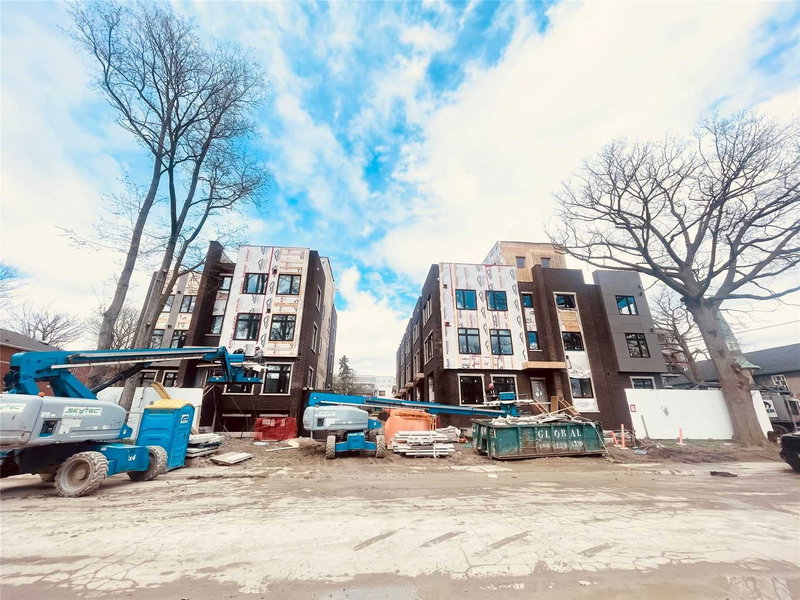 23 - 28 Marina Ave, Toronto, M8W1K3 | Image 2