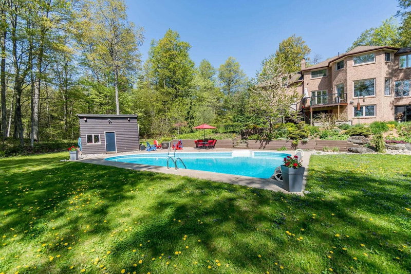 877 The Grange Sdrd, Caledon, L7C0E4 | Image 3