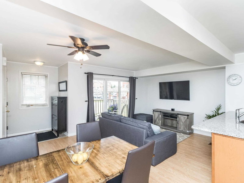 74 - 5050 Intrepid Dr, Mississauga, L5M0E5 | Image 3