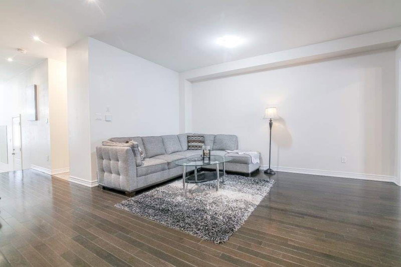 60 Humbershed Cres, Caledon, L7E2X4 | Image 3