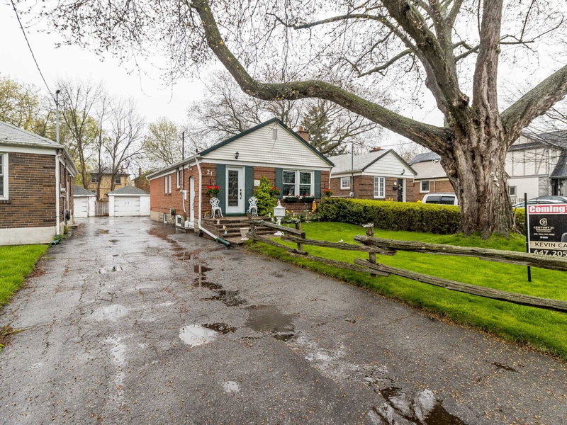21 Murrie St, Toronto, M8V1X6 | Image 2