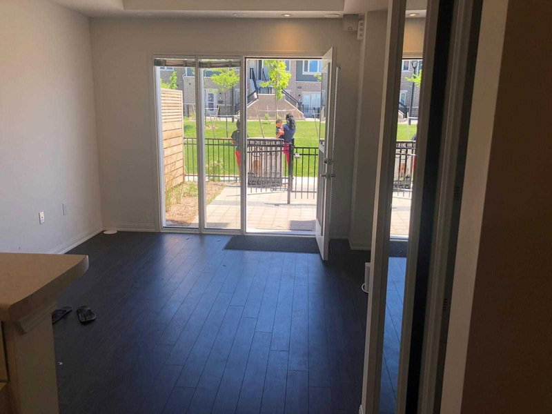 142 - 250 Sunny Meadow Blvd, Brampton, L6R3Y7 | Image 3