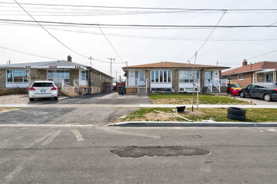 Semi-Detached House leased at Bsmt-34 Goldsboro Road, Toronto, Ontario, M9L1A7 - Humber Summit - MLS: W5235885