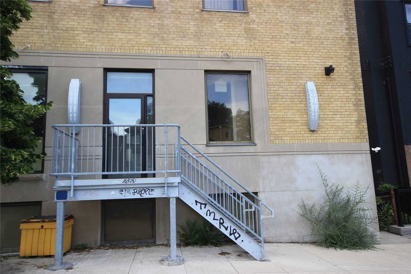 202 - 2150 Bloor St W, Toronto, M6S1M8 | Image 3
