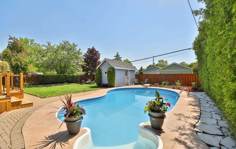 130 Mayfield Dr, Oakville, L6H1K7 | Image 3
