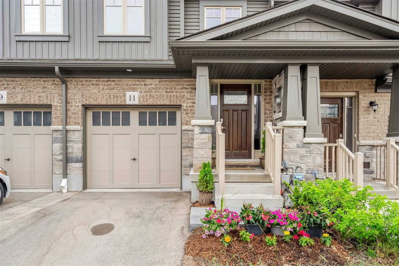 11 Winterton Crt, Orangeville, L9W7N5 | Image 2