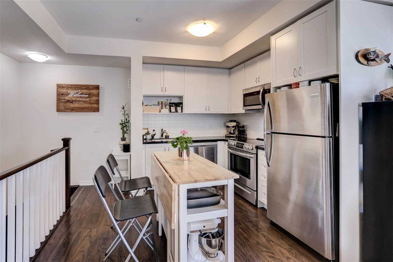 312 - 1110 Briar Hill Ave, Toronto, M6B1M7 | Image 2