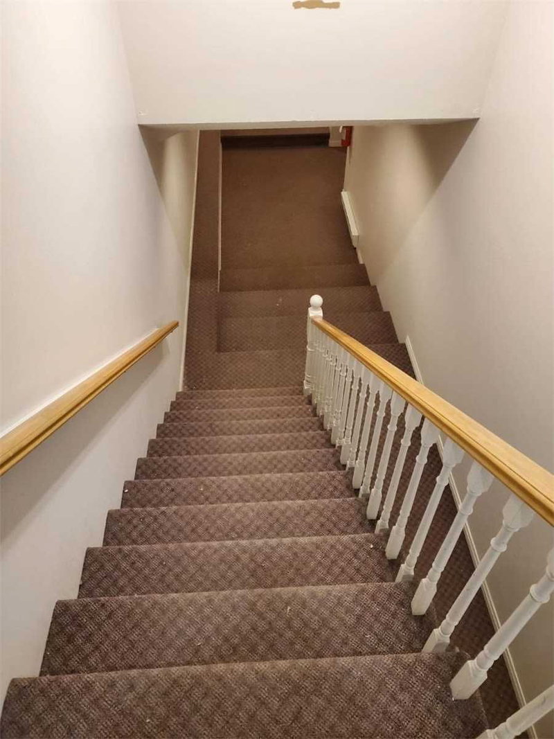 L100 - 47 Lakeshore Rd E, Mississauga, L5G1C9 | Image 2