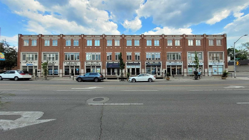 86 Lakeshore Rd W, Oakville, L6K 3A2 | Image 2